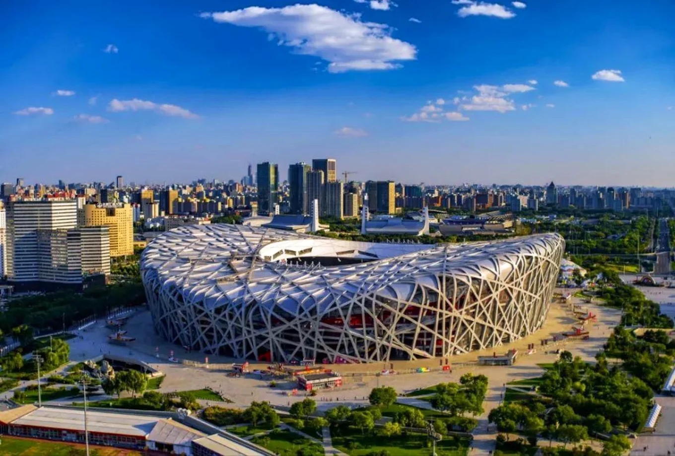 Herzog & de Meuron: Redefining Stadium Architecture Through Innovation, Engineering, and Urban Design Herzog & de Meuron: Redefining Stadium Architecture Through Innovation, Engineering, and Urban Design
